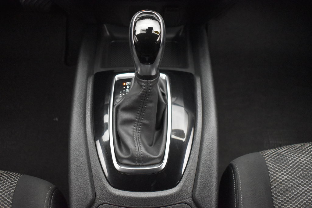 Used 2020 Nissan Rogue Sport SV AWD/4WD image 31