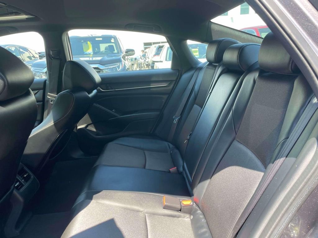 Certified 2018 Honda Accord Sport image 10