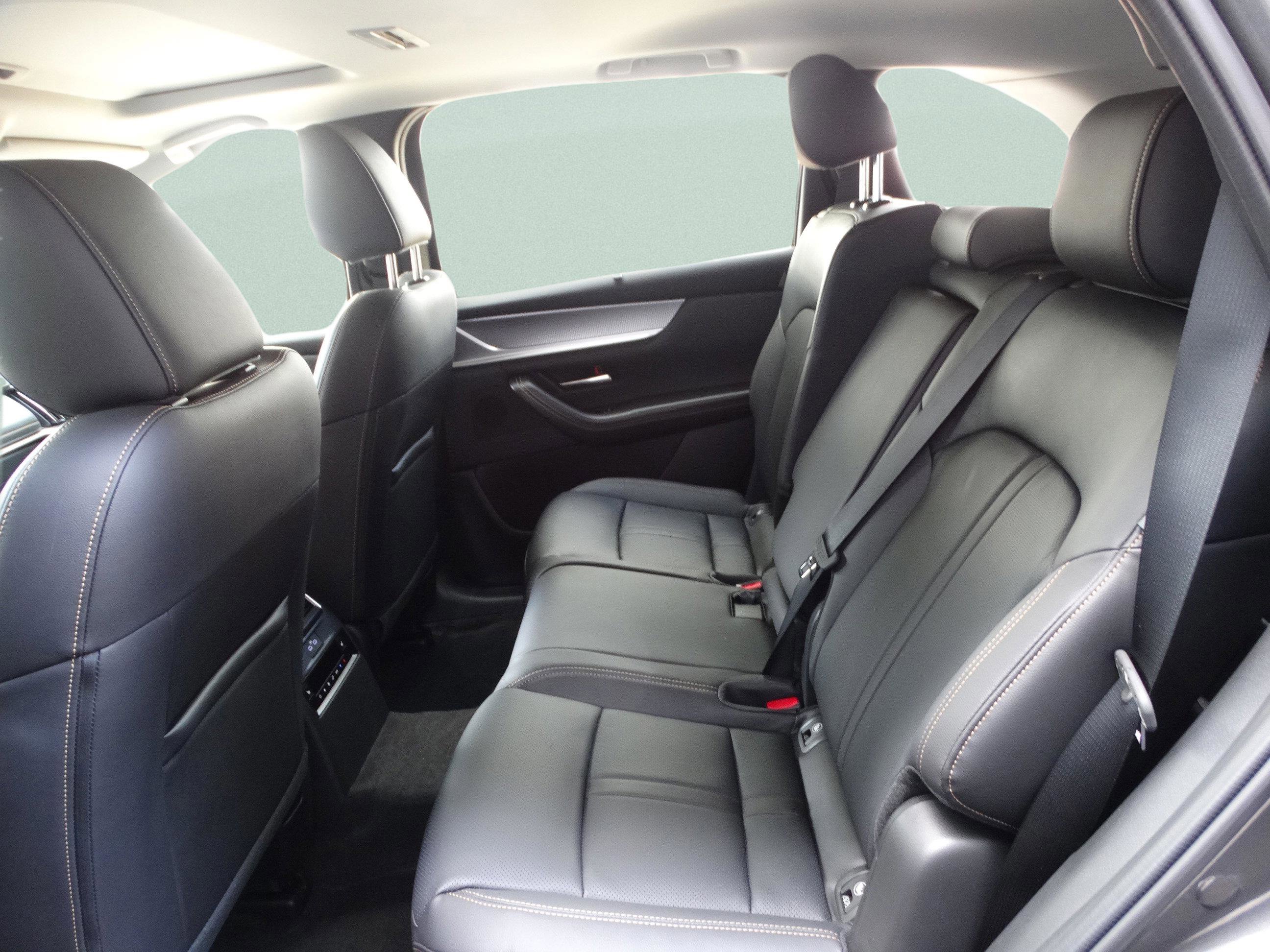 New 2026 MAZDA CX-90 3.3 Turbo w/ Preferred Package image 16