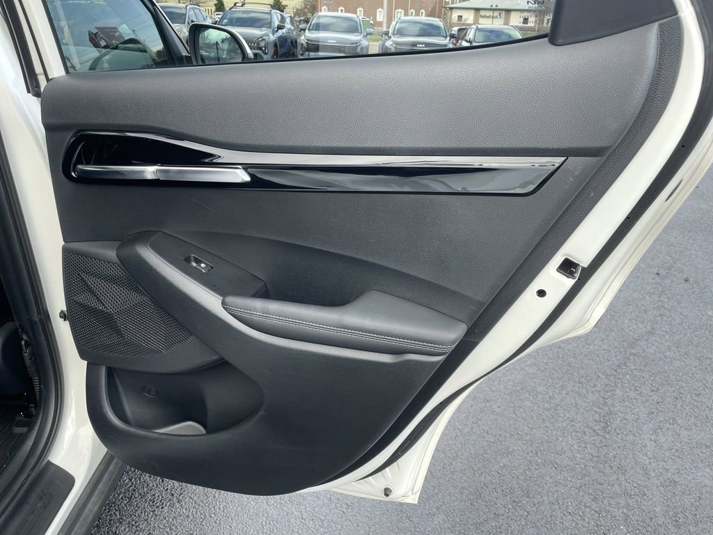 Certified 2024 Kia Seltos EX image 24