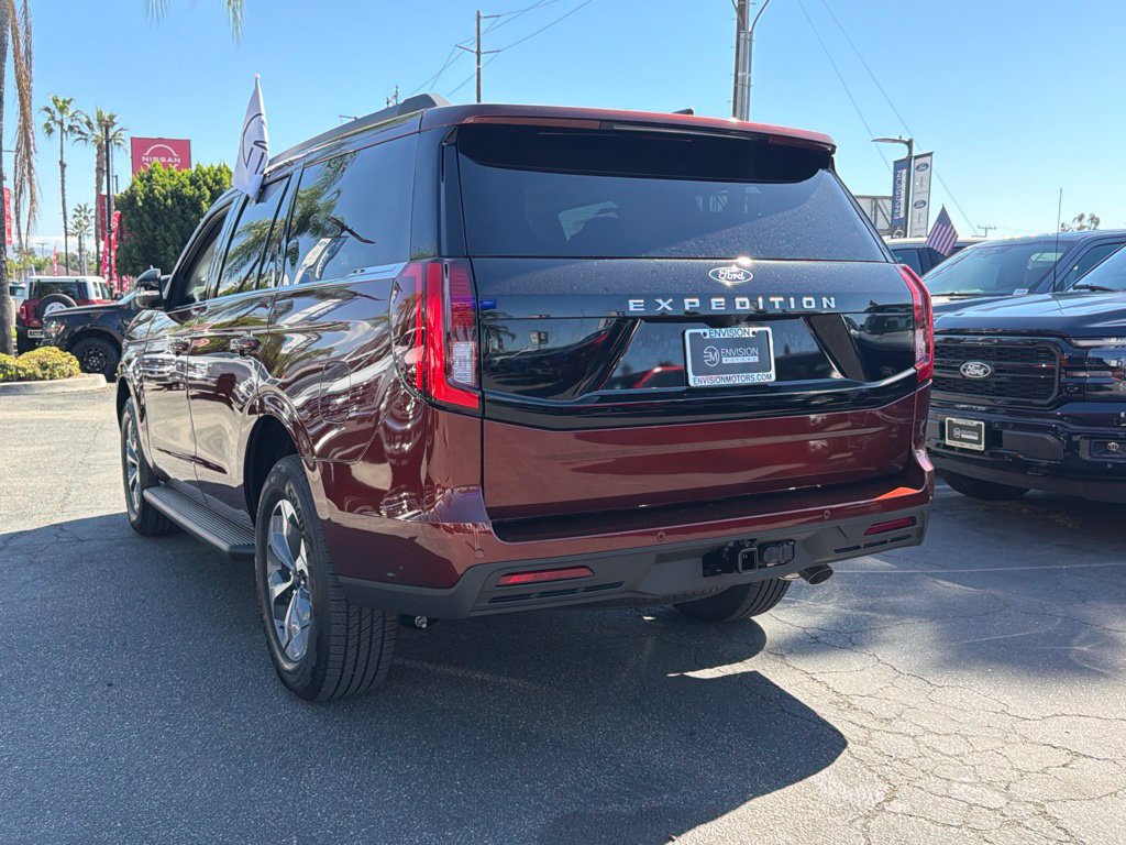 New 2027 Ford Expedition Active RWD image 10