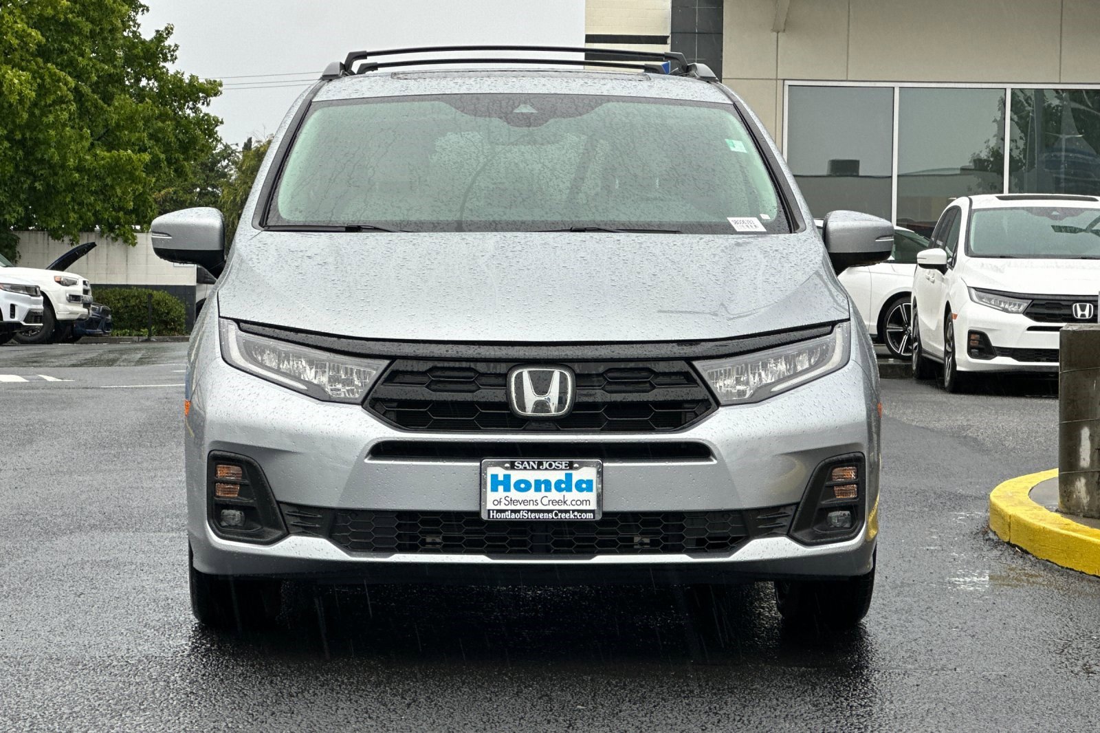 Certified 2025 Honda Odyssey Touring image 6