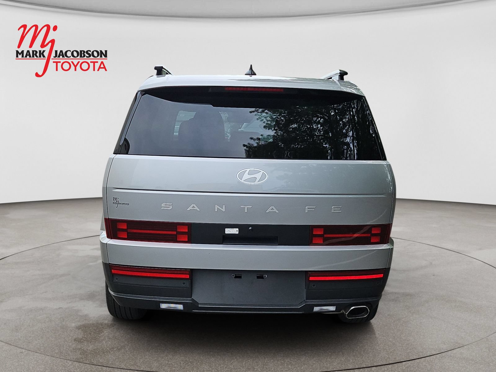 Used 2026 Hyundai Santa Fe SEL FWD image 11