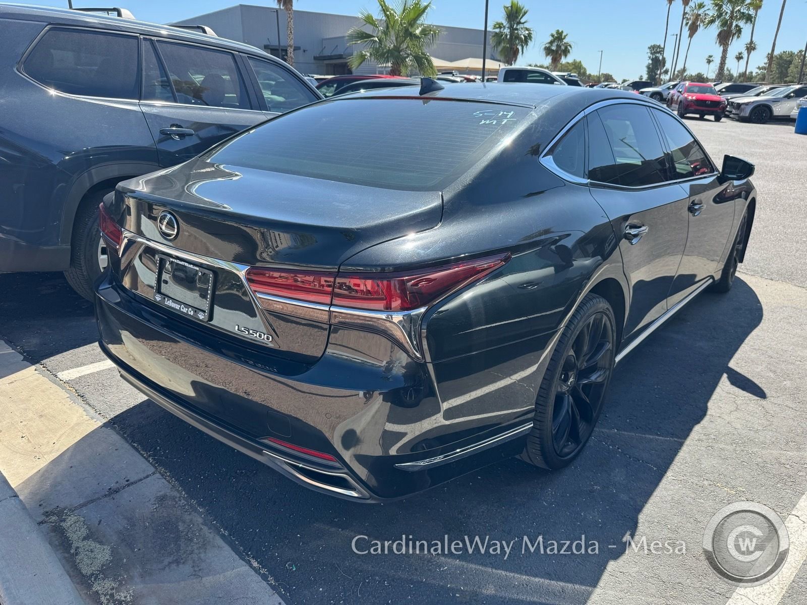 Used 2019 Lexus LS 500 w/ Accessory Package (Z1) RWD image 3