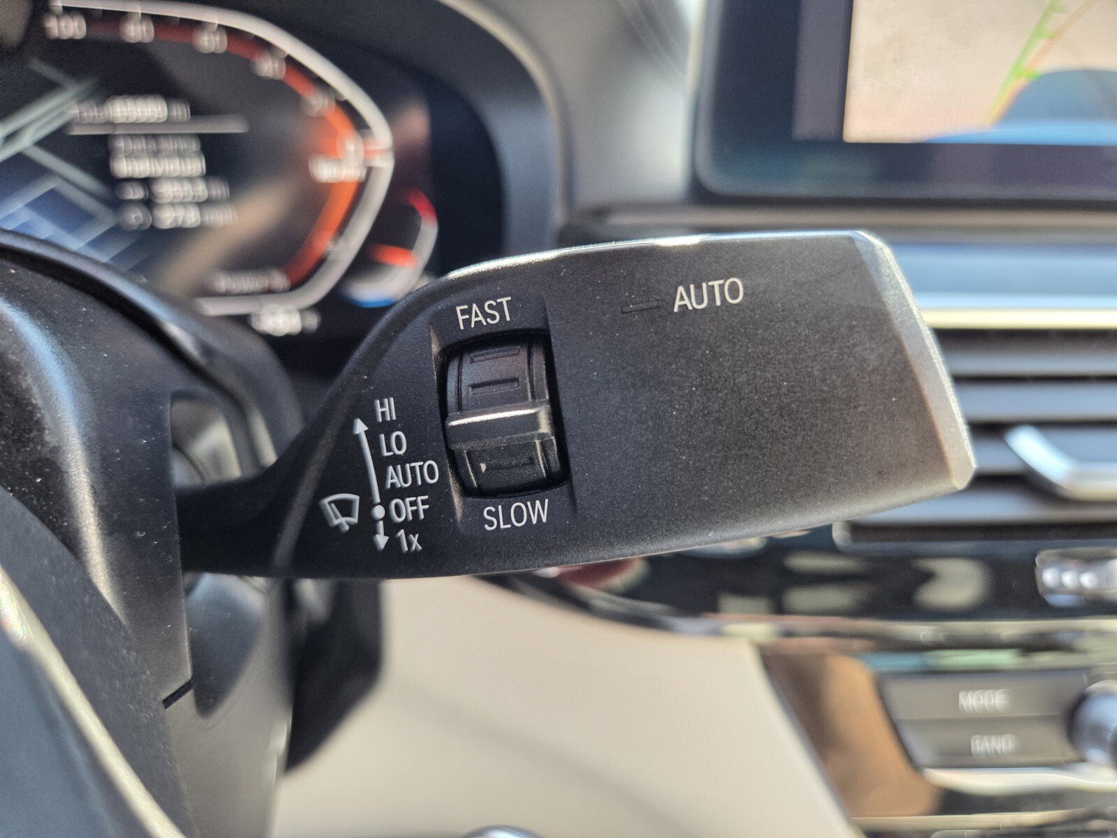 Used 2021 BMW 540i w/ Premium Package image 30