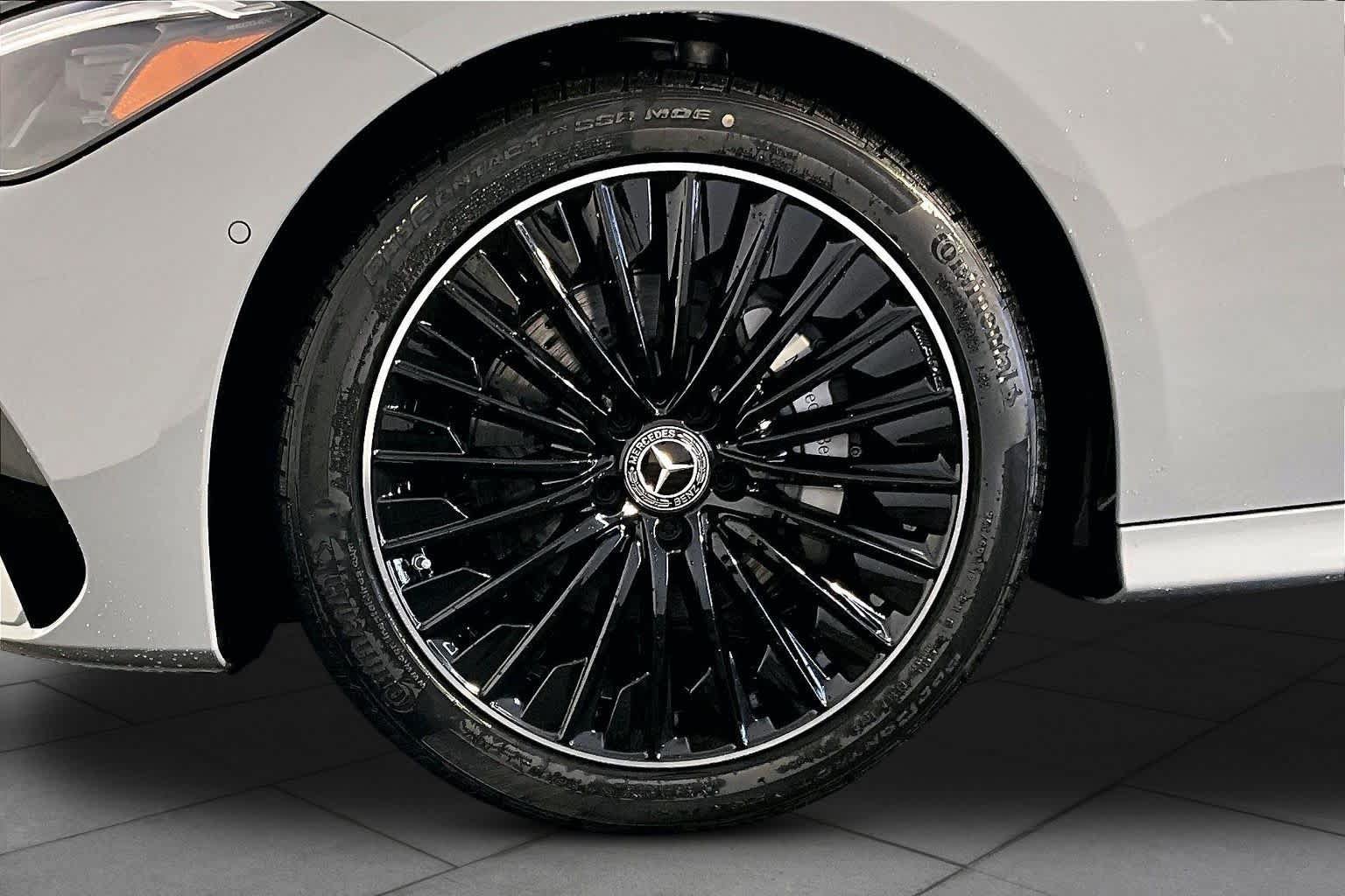 New 2026 Mercedes-Benz CLE 300 4MATIC Coupe image 17