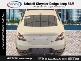 Used 2022 Genesis G70 3.3T RWD image 12