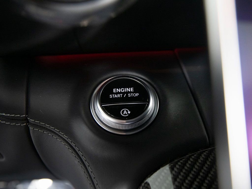 Used 2022 Mercedes-Benz SL 63 AMG 4MATIC image 27