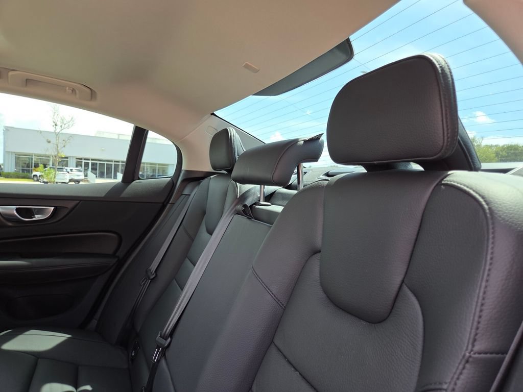 Used 2025 Volvo S60 B5 Plus w/ Protection Package Premier FWD image 21