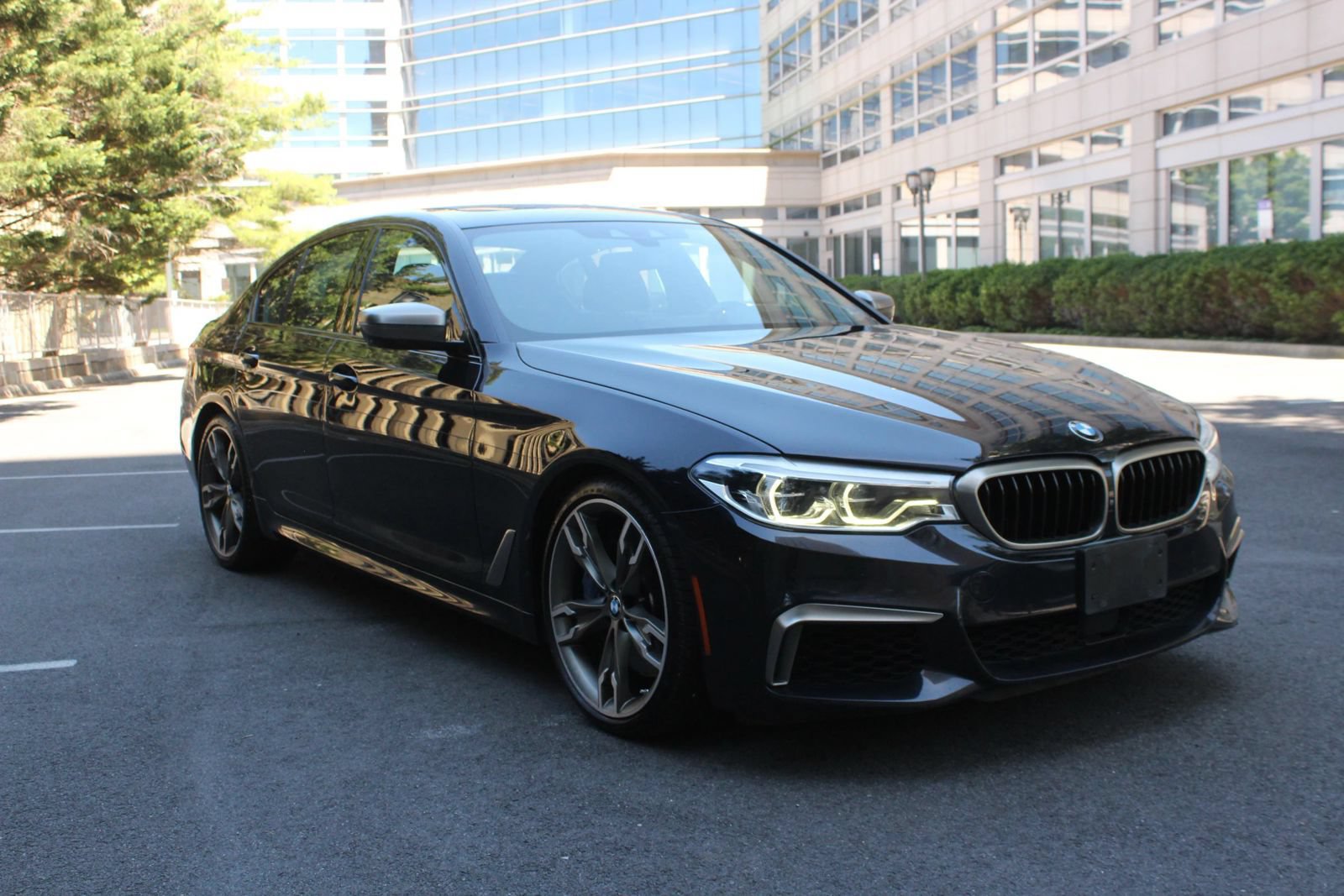 Used 2020 BMW M550i xDrive w/ Executive Package