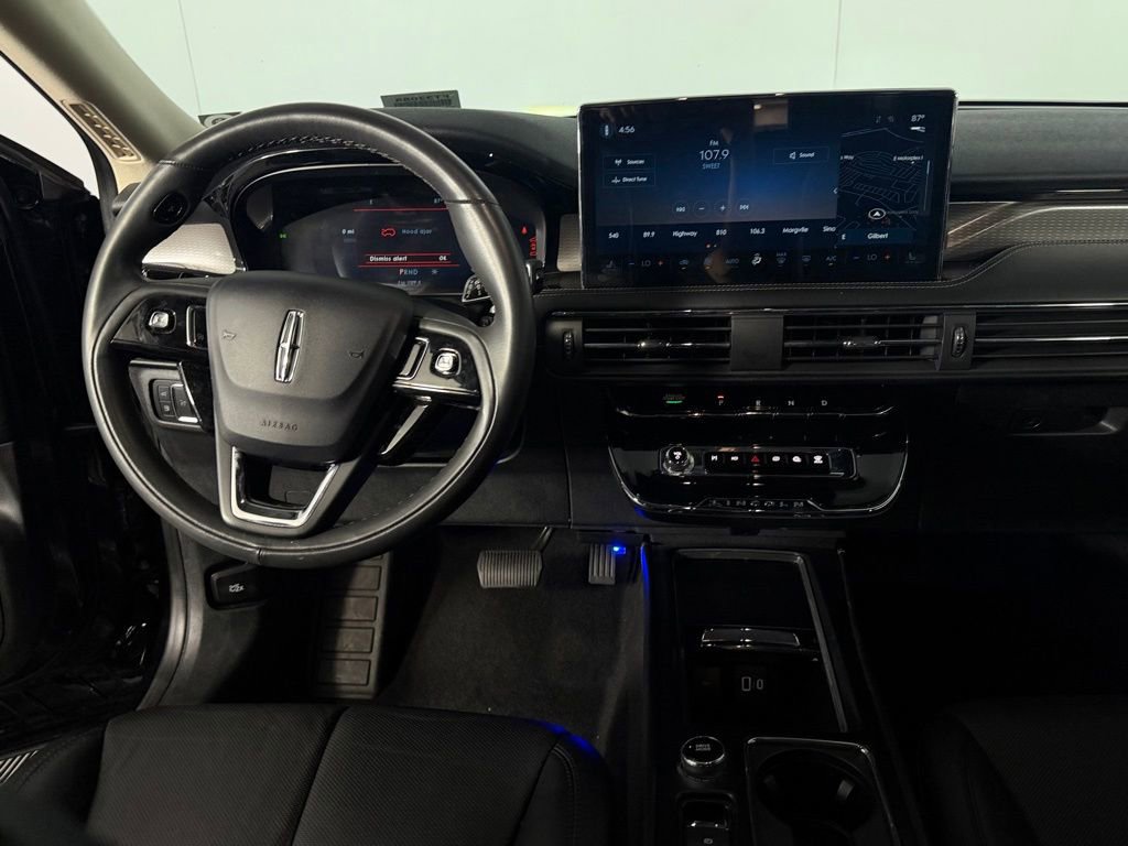 Used 2024 Lincoln Corsair Grand Touring AWD/4WD image 12