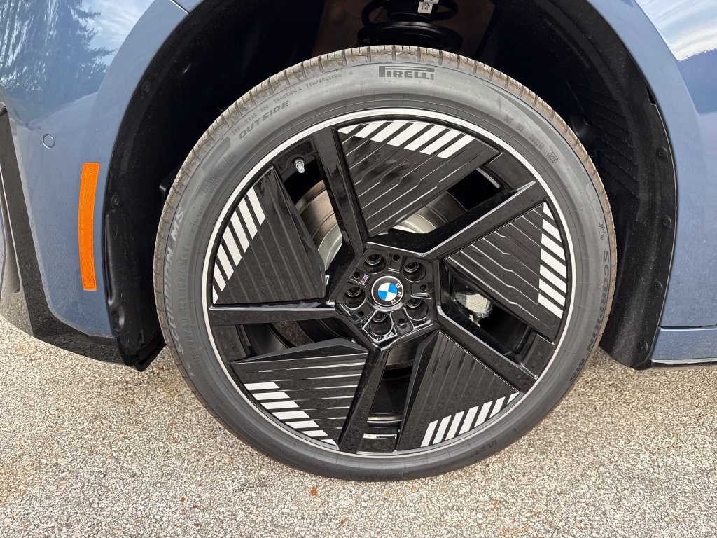 New 2027 BMW iX3 50 xDrive AWD/4WD image 9