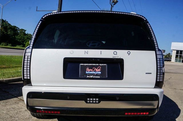 New 2026 Hyundai Ioniq 9 Calligraphy image 33
