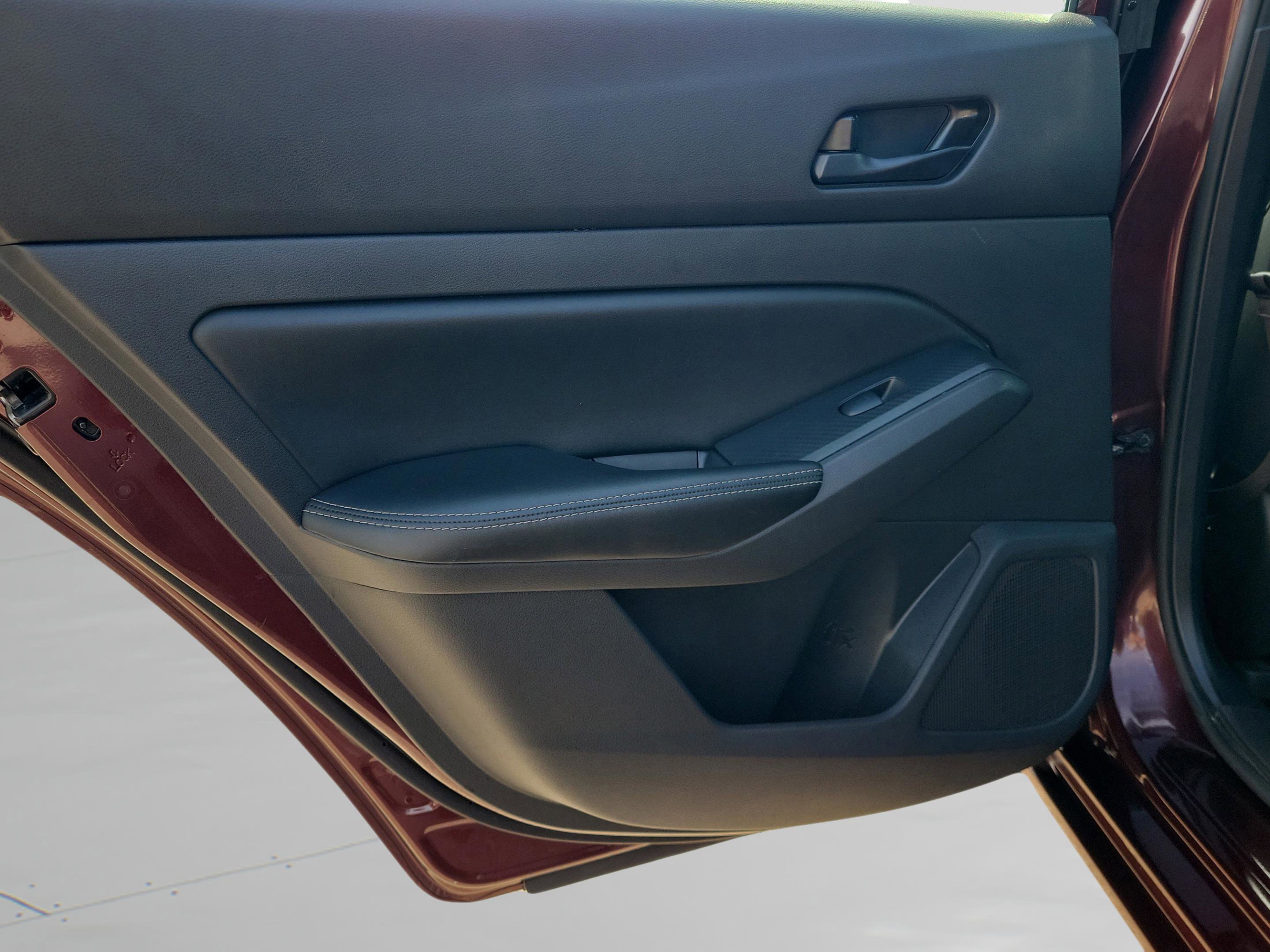 Certified 2024 Nissan Altima 2.5 SV image 30