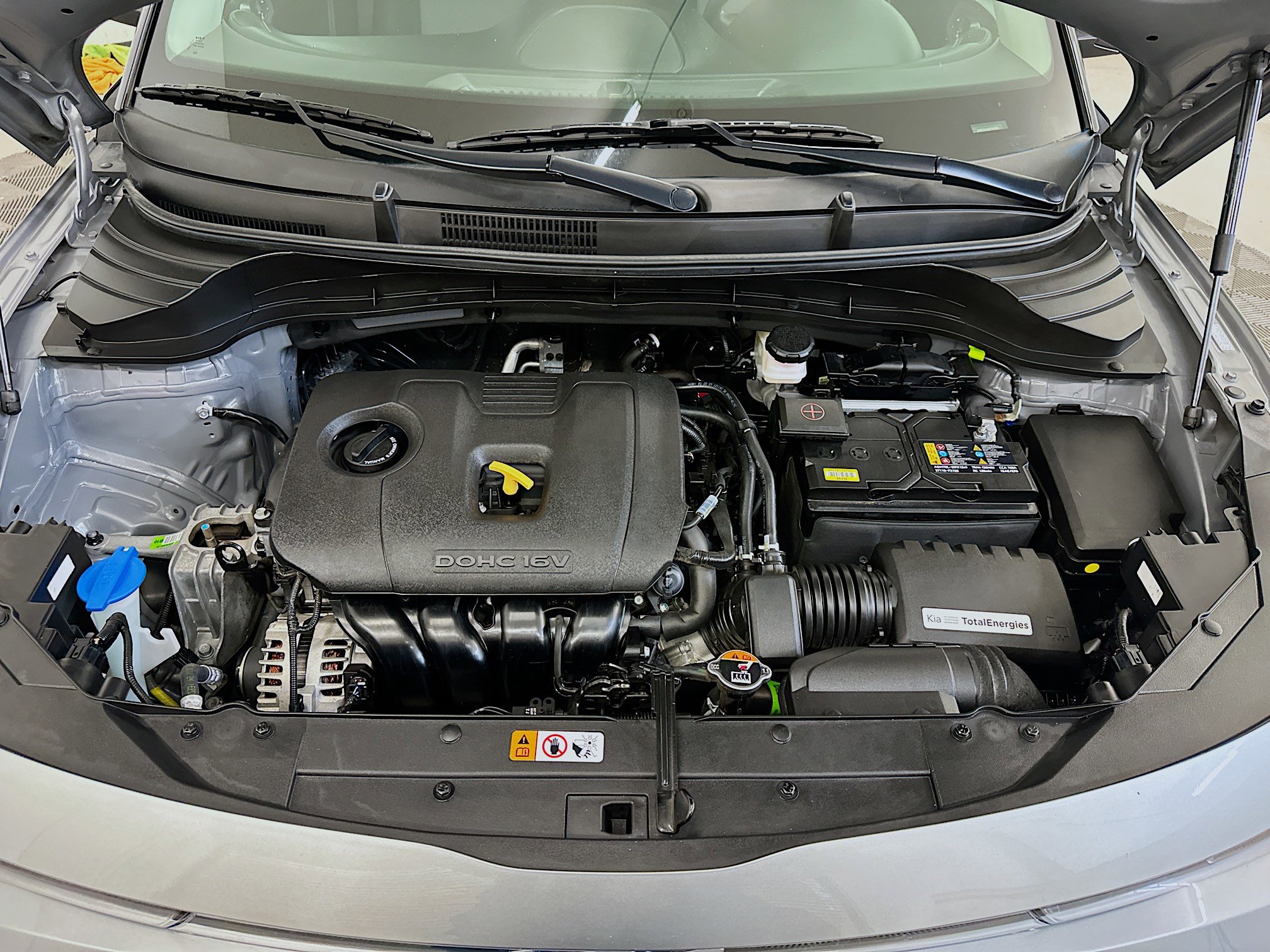 Used 2025 Kia Soul LX w/ LX Technology Package FWD image 33