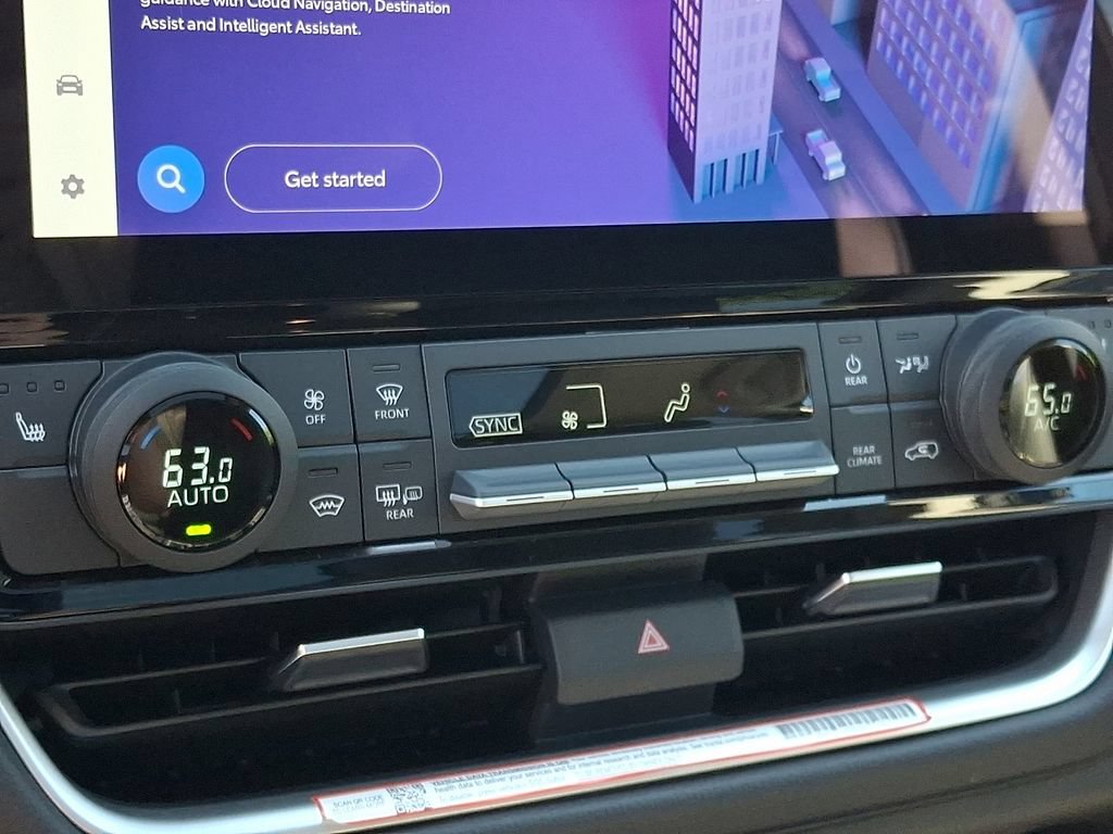 Certified 2025 Toyota Grand Highlander AWD image 19