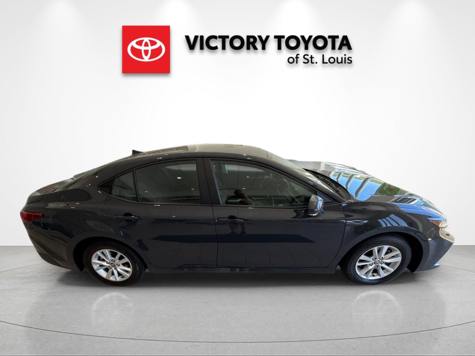 Used 2026 Toyota Camry LE FWD image 2
