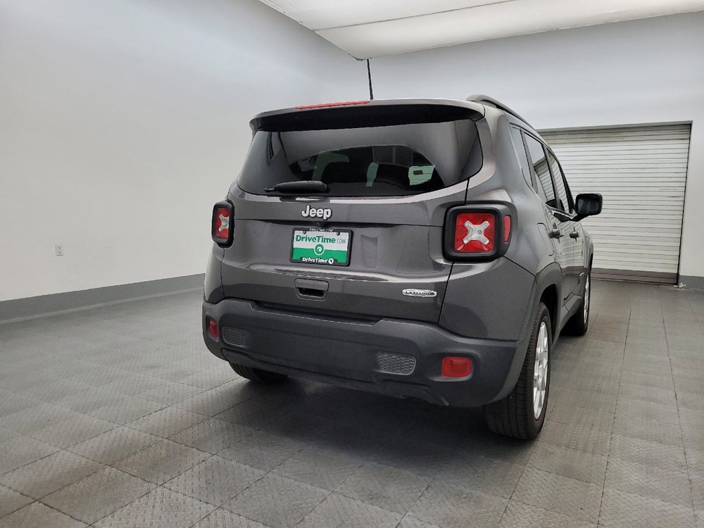 Used 2021 Jeep Renegade Latitude image 7