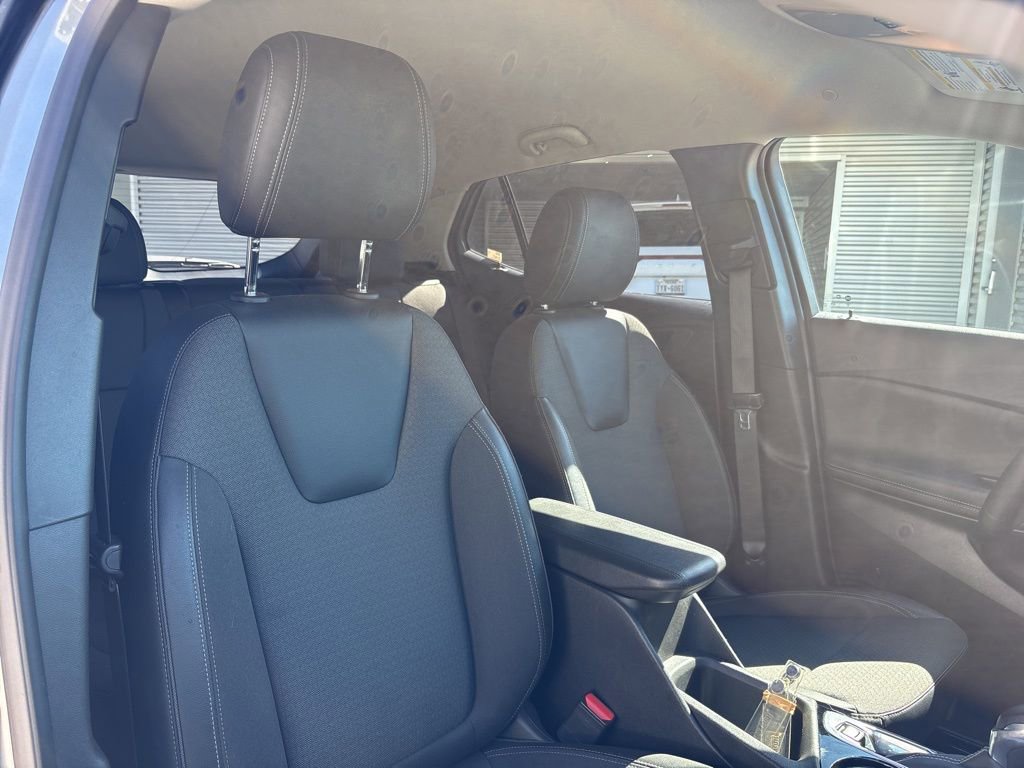 Used 2025 Buick Encore GX Preferred image 16