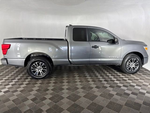 Certified 2024 Nissan Titan SV AWD/4WD image 8