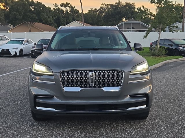 Used 2023 Lincoln Aviator Reserve RWD image 2