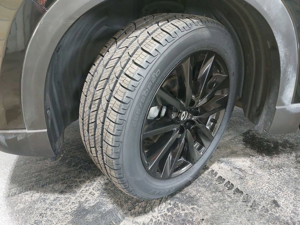 Used 2023 MAZDA CX-9 Touring Plus image 35