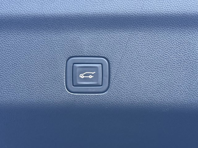 Used 2023 GMC Yukon Denali w/ LPO, Floor Liner Package image 14