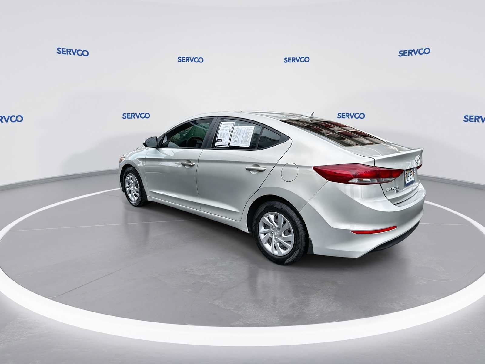 Used 2017 Hyundai Elantra SE FWD image 6