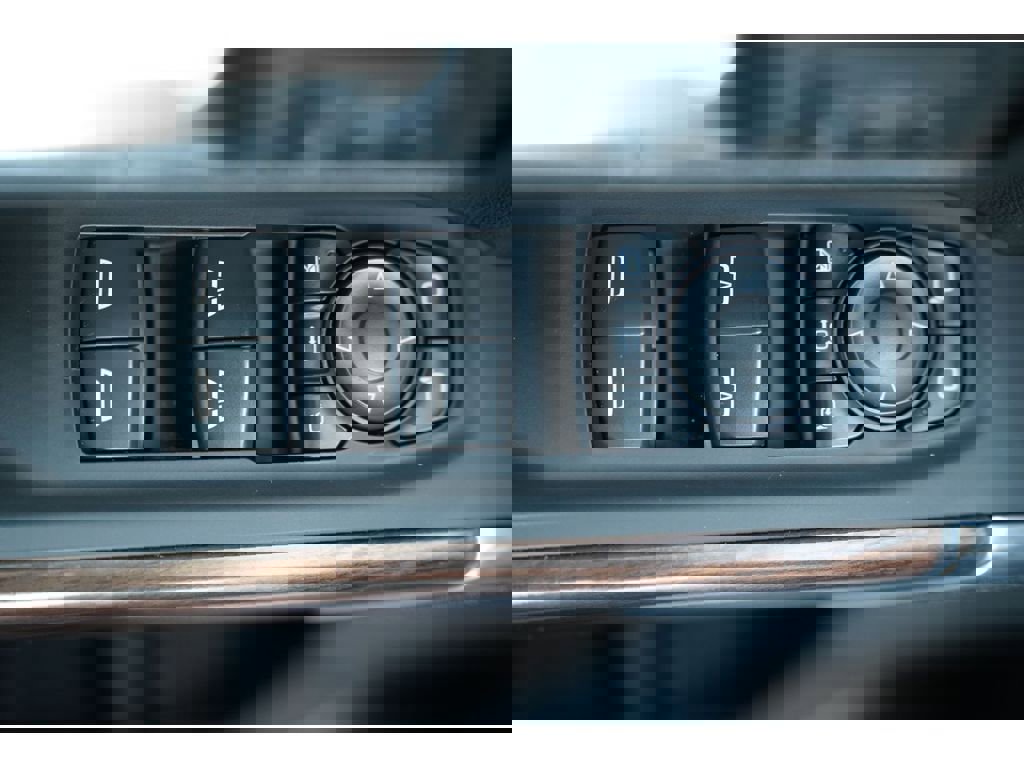 Used 2022 GMC Sierra 3500 SLT image 27