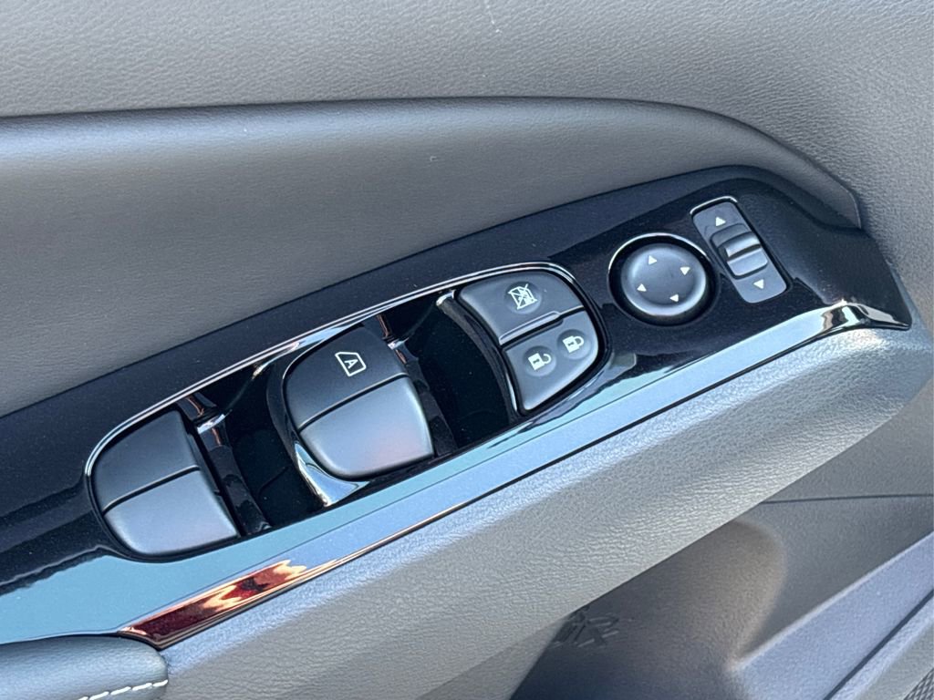 New 2025 Nissan Altima 2.5 SL image 34