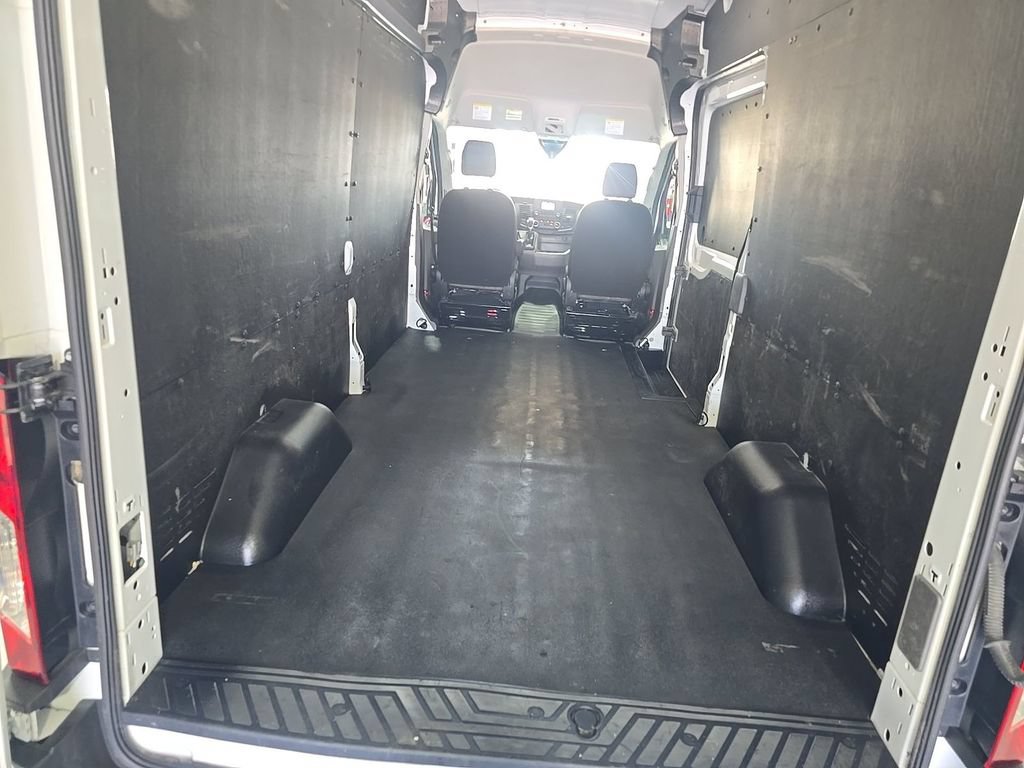 Used 2025 Ford Transit 250 148 High Roof w/ Load Area Protection Package RWD image 12
