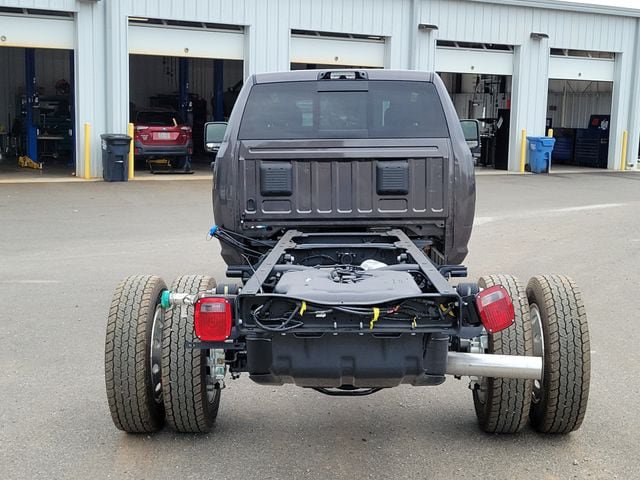 New 2026 RAM 5500 Tradesman AWD/4WD image 5