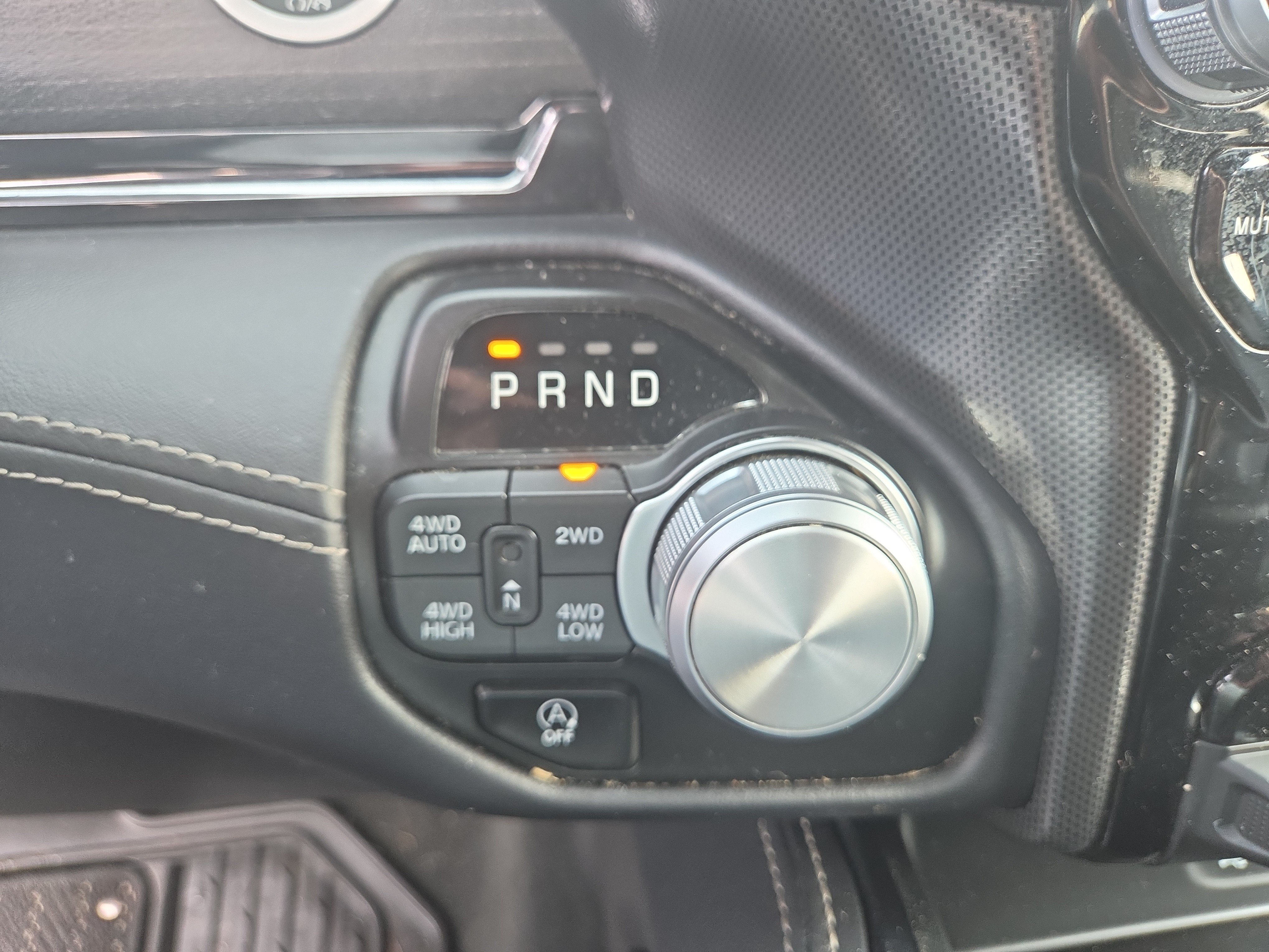 Used 2023 RAM 1500 Limited w/ Body Color Bumper Group AWD/4WD image 7