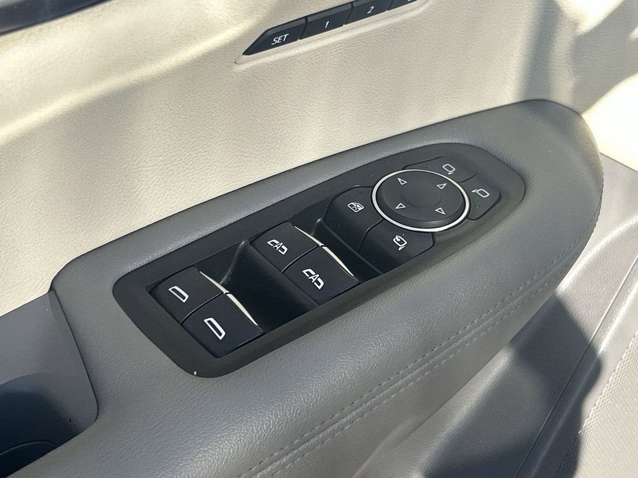 Used 2021 Cadillac XT6 Premium Luxury image 17