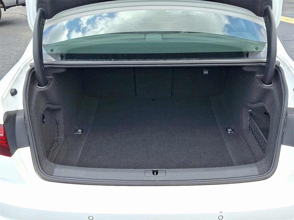 Used 2023 Audi A4 2.0T Premium Plus image 24