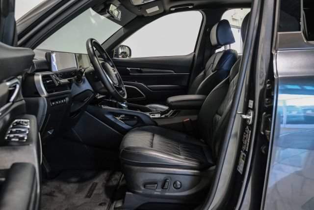 Used 2024 Kia Telluride EX X-Line AWD/4WD image 5