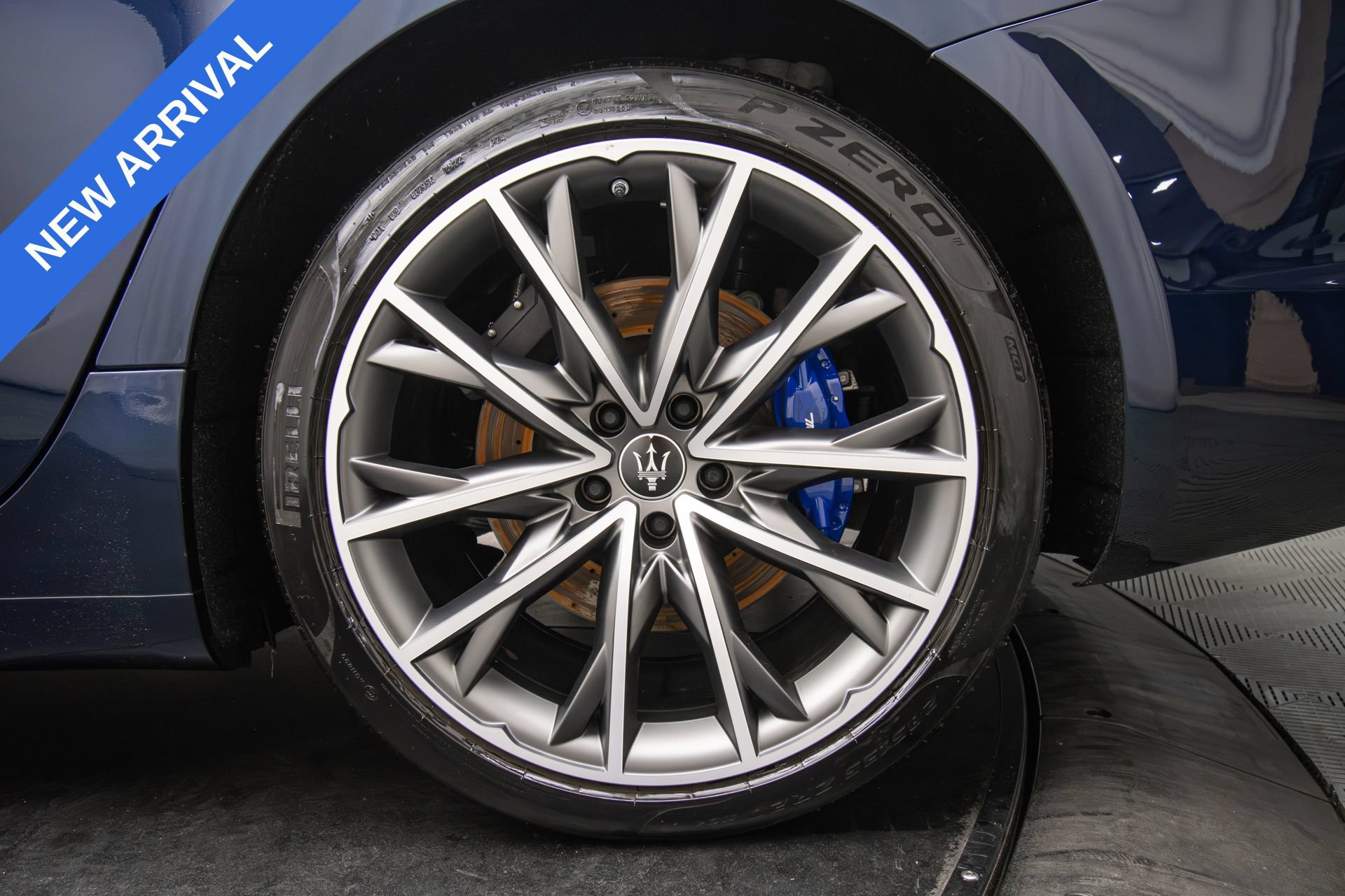 Used 2023 Maserati Ghibli Modena Q4 AWD/4WD image 26