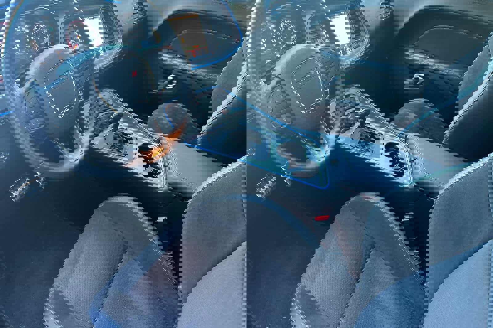 Used 2023 Dodge Challenger GT w/ Plus Package image 11