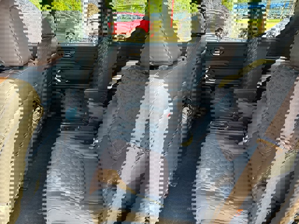 New 2025 Nissan Armada Platinum Reserve image 19