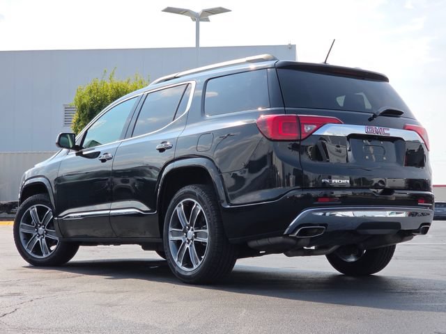 Used 2017 GMC Acadia Denali w/ Technology Package FWD image 16