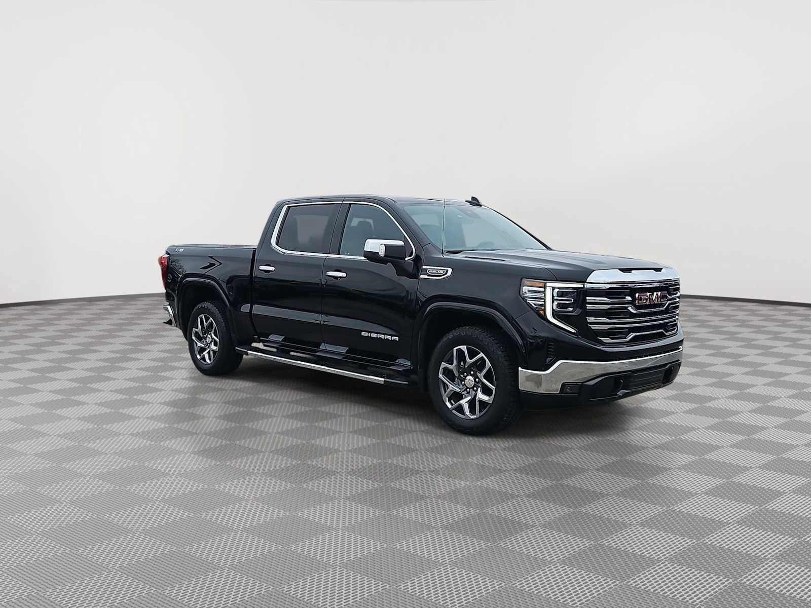 Certified 2023 GMC Sierra 1500 SLT w/ SLT Premium Package image 2
