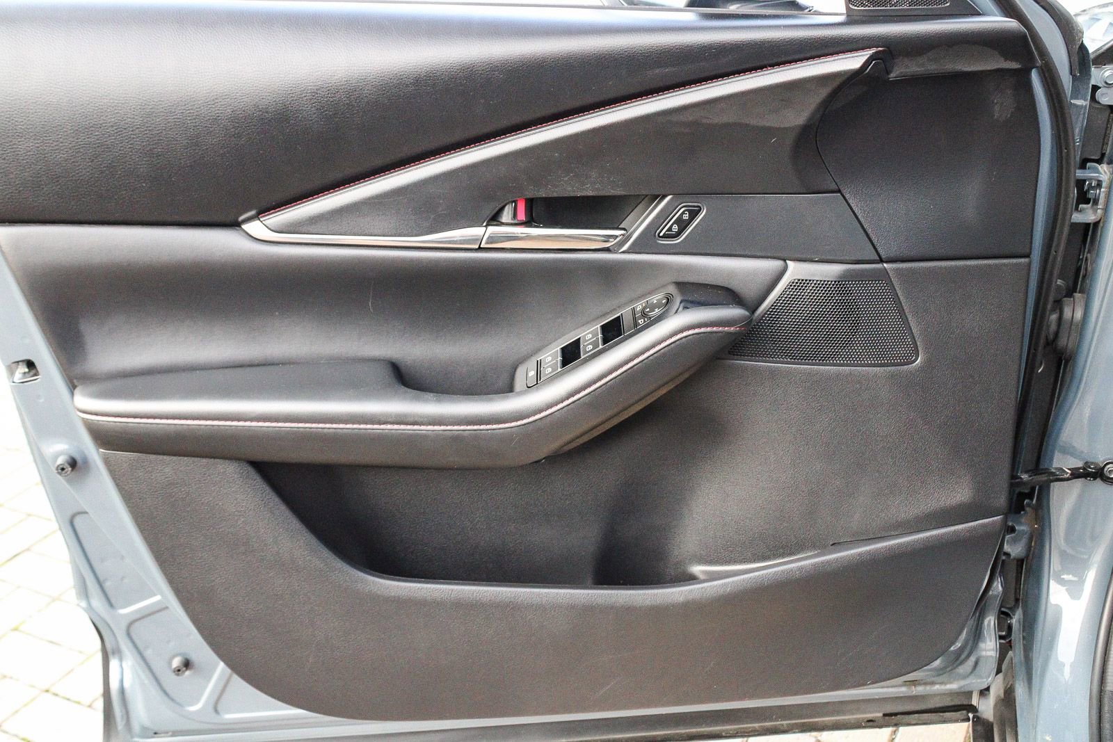 Used 2022 MAZDA CX-30 AWD 2.5 S w/ Preferred Package image 24