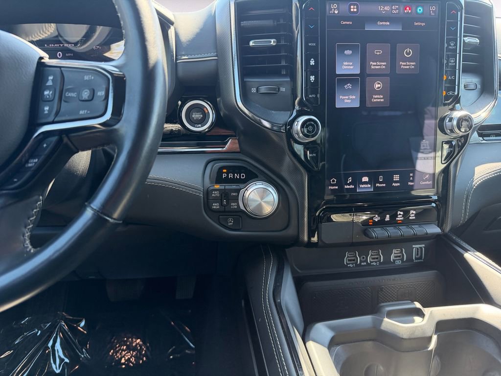 Used 2025 RAM 1500 Limited AWD/4WD image 11