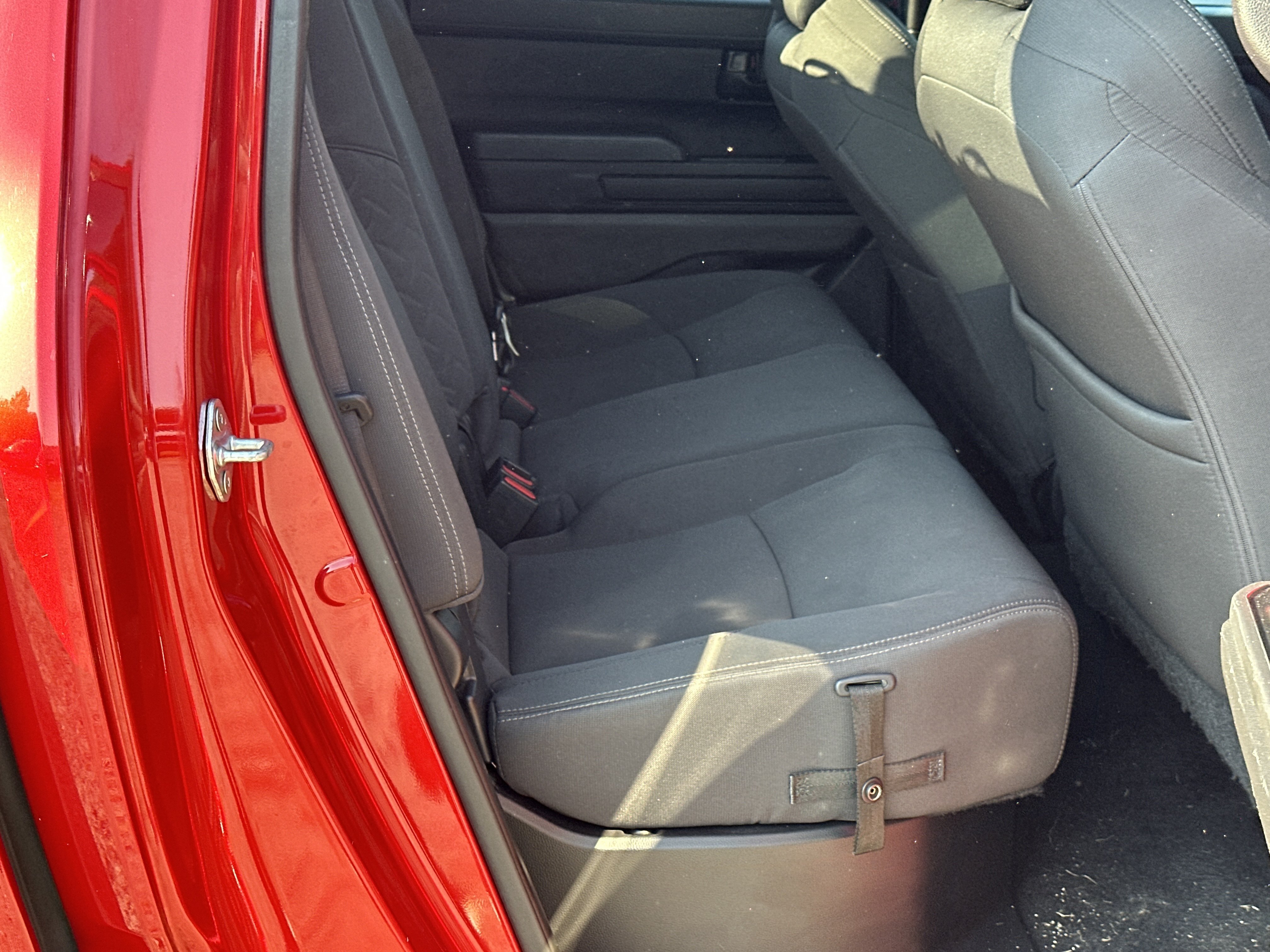 Used 2024 Toyota Tacoma SR5 RWD image 15
