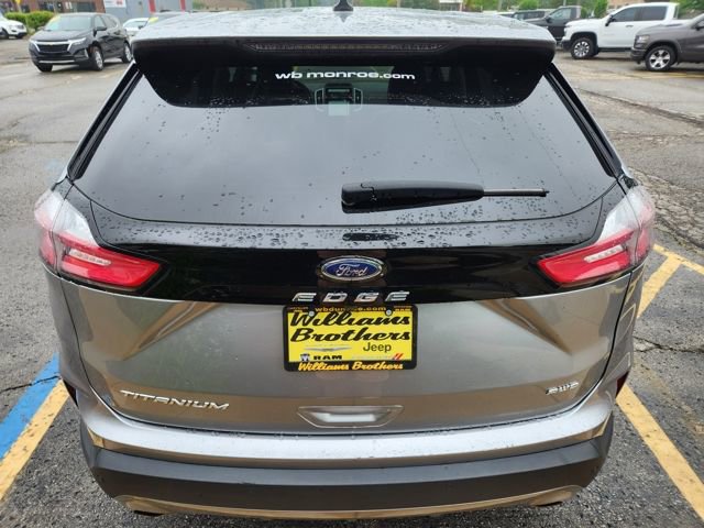 Used 2024 Ford Edge Titanium image 4