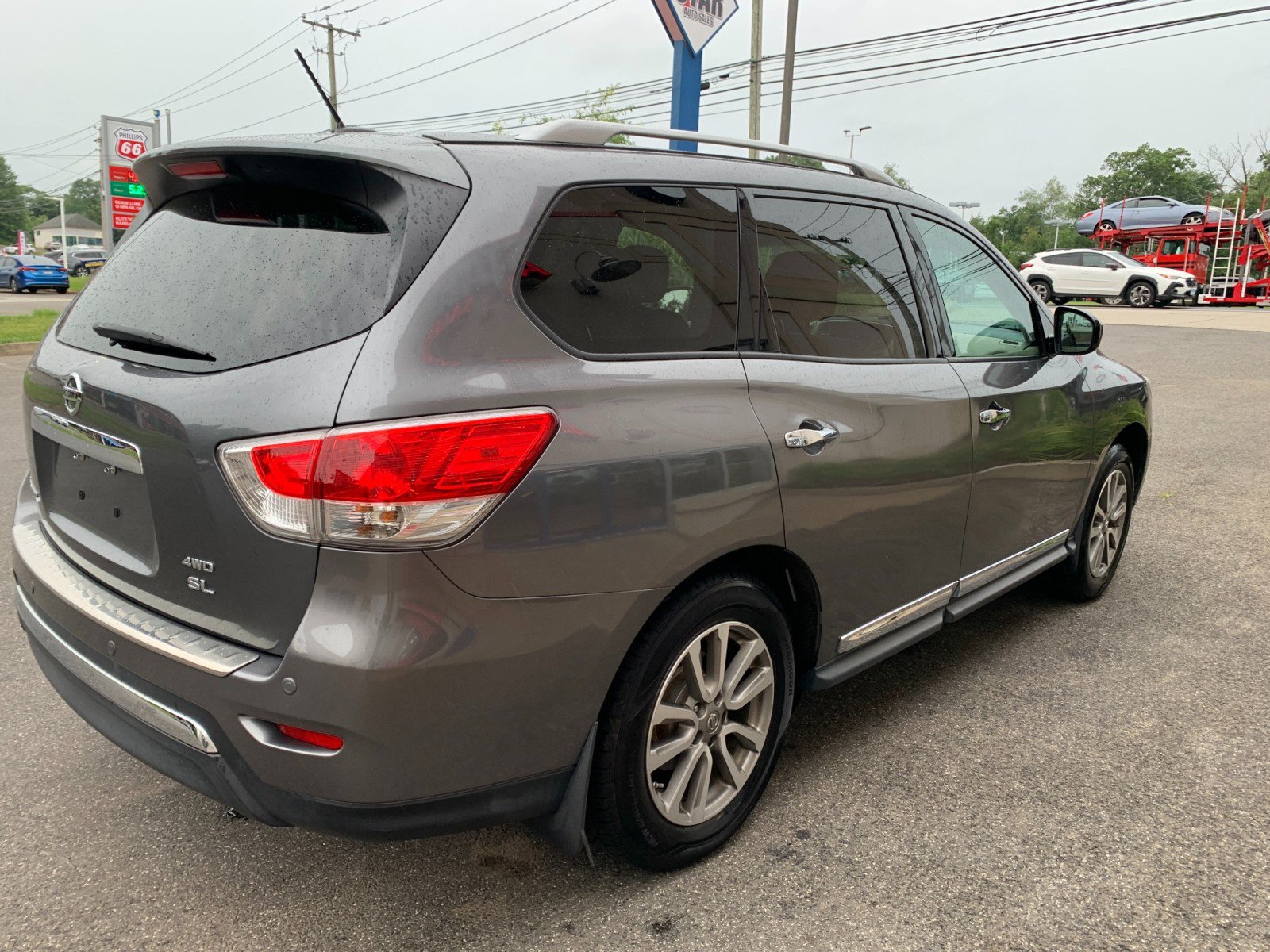 Used 2016 Nissan Pathfinder SL AWD/4WD image 7