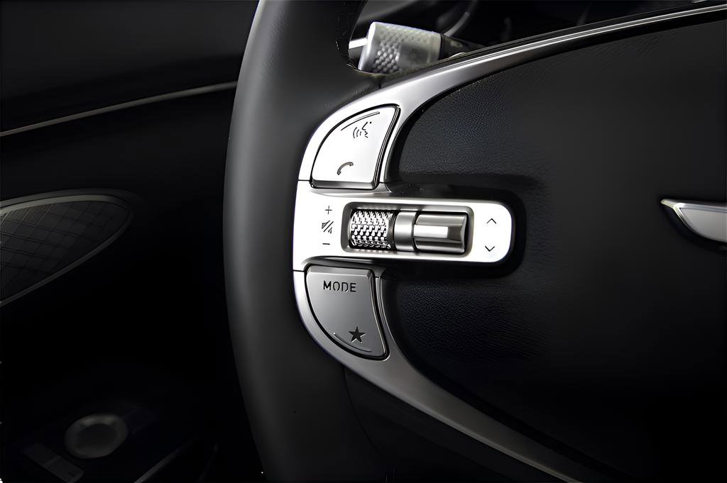 Used 2025 Genesis G70 3.3T Advanced w/ Sport Prestige Package image 15