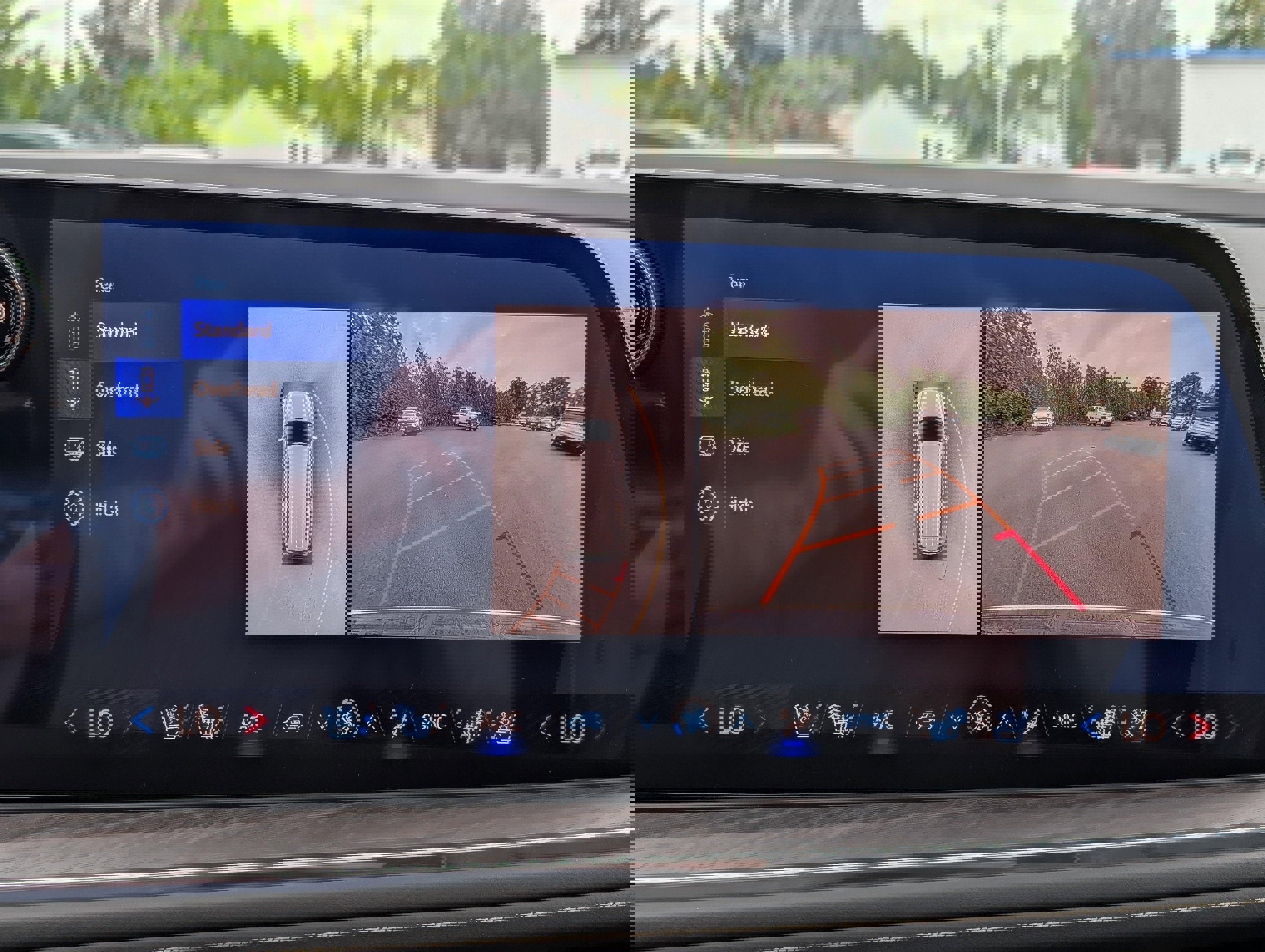 New 2025 Chevrolet Suburban Premier image 4