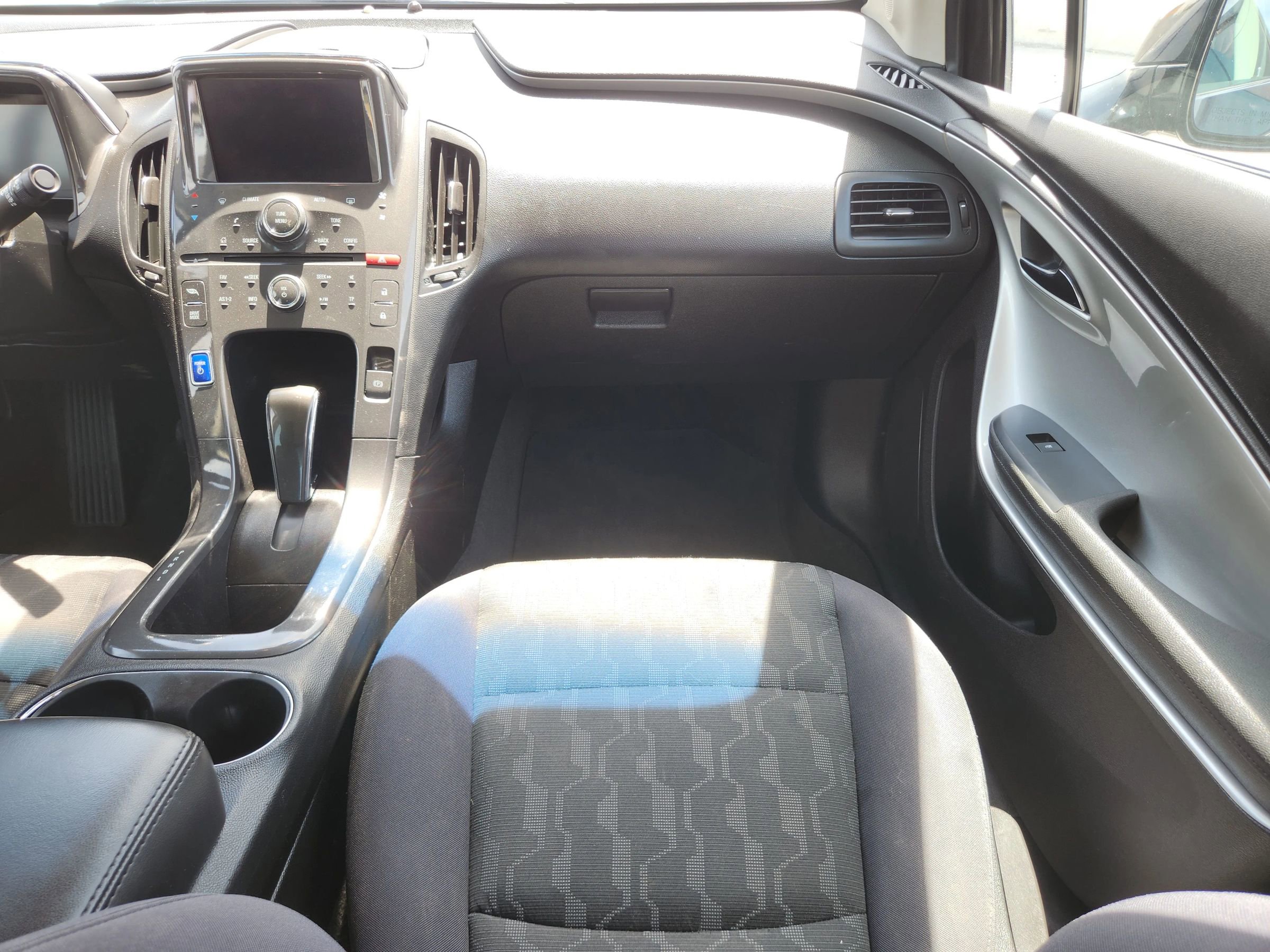 Used 2014 Chevrolet Volt w/ Enhanced Safety Package 1 FWD image 40