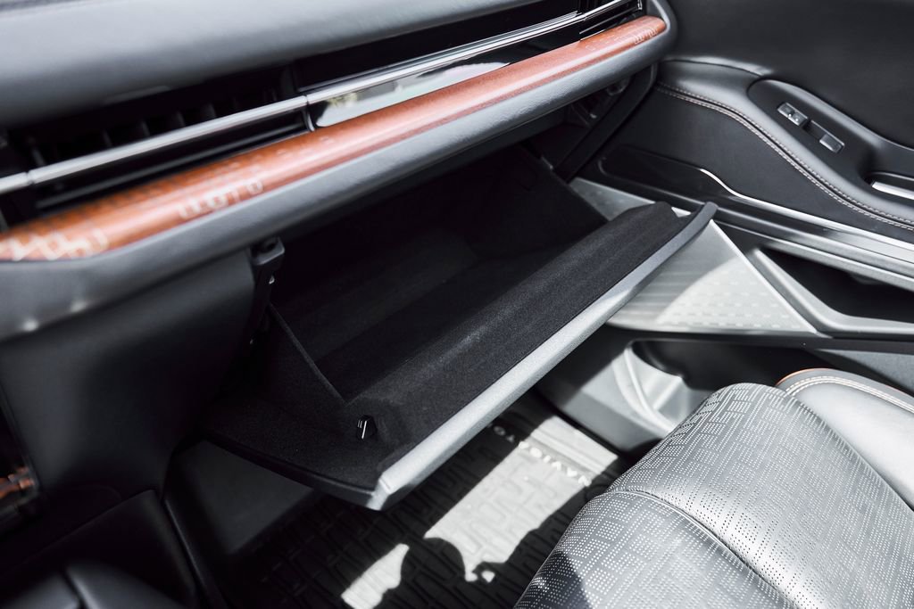 Used 2025 Lincoln Navigator Black Label AWD/4WD image 86